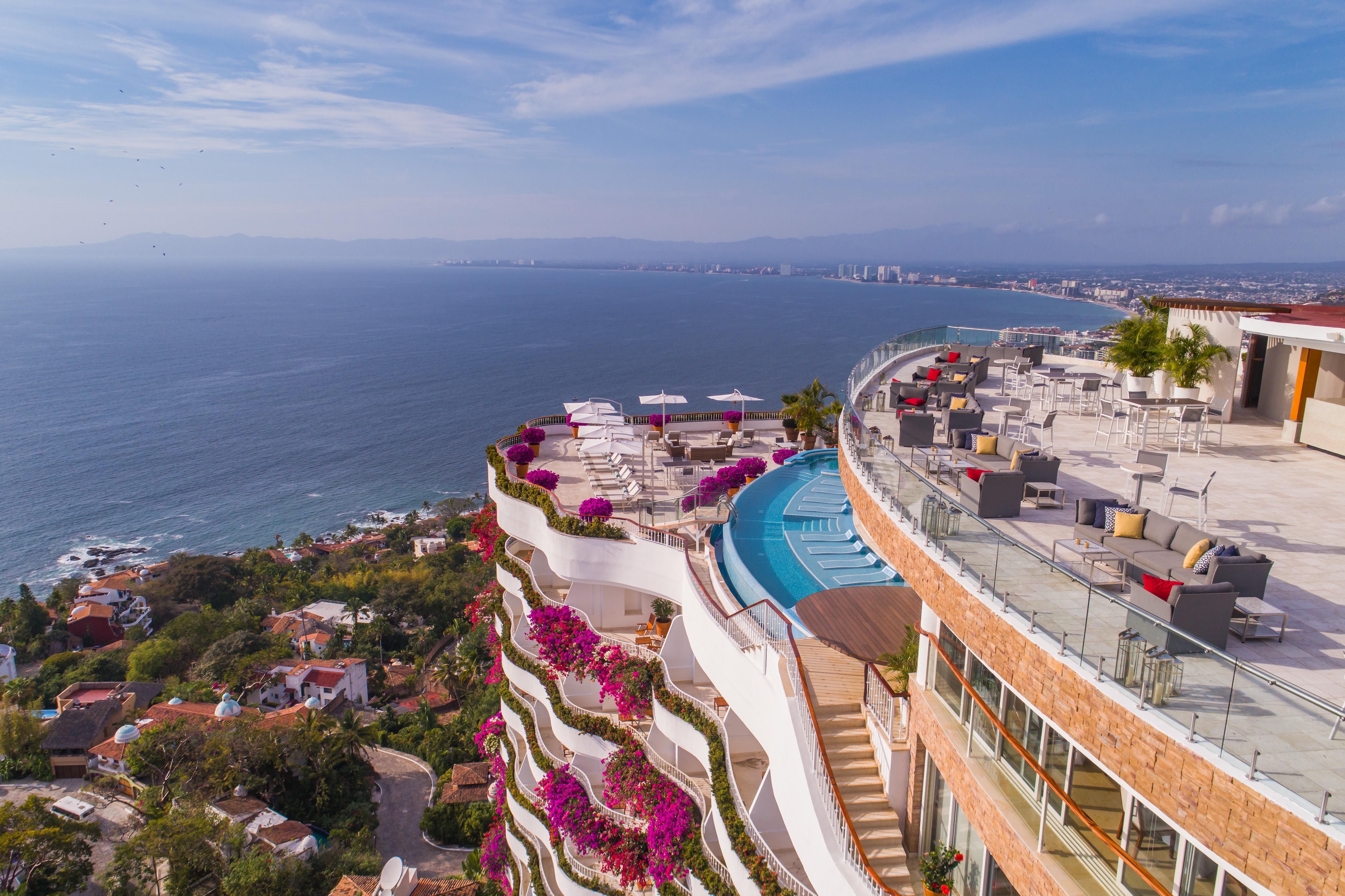 Grand Miramar All Luxury Suites & Residences (Adults Only) Пуэрто-Вальярта Экстерьер фото