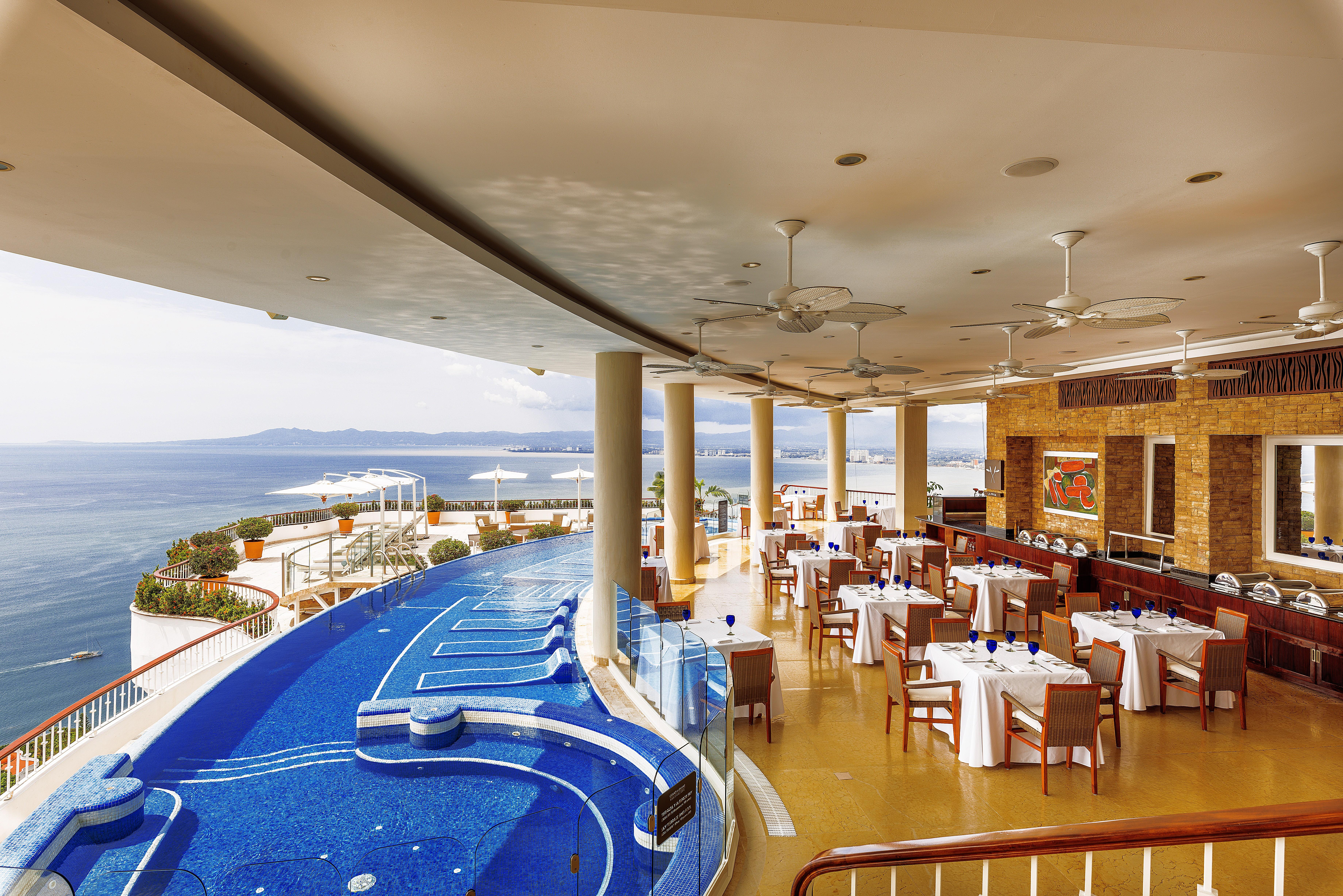 Grand Miramar All Luxury Suites & Residences (Adults Only) Пуэрто-Вальярта Экстерьер фото