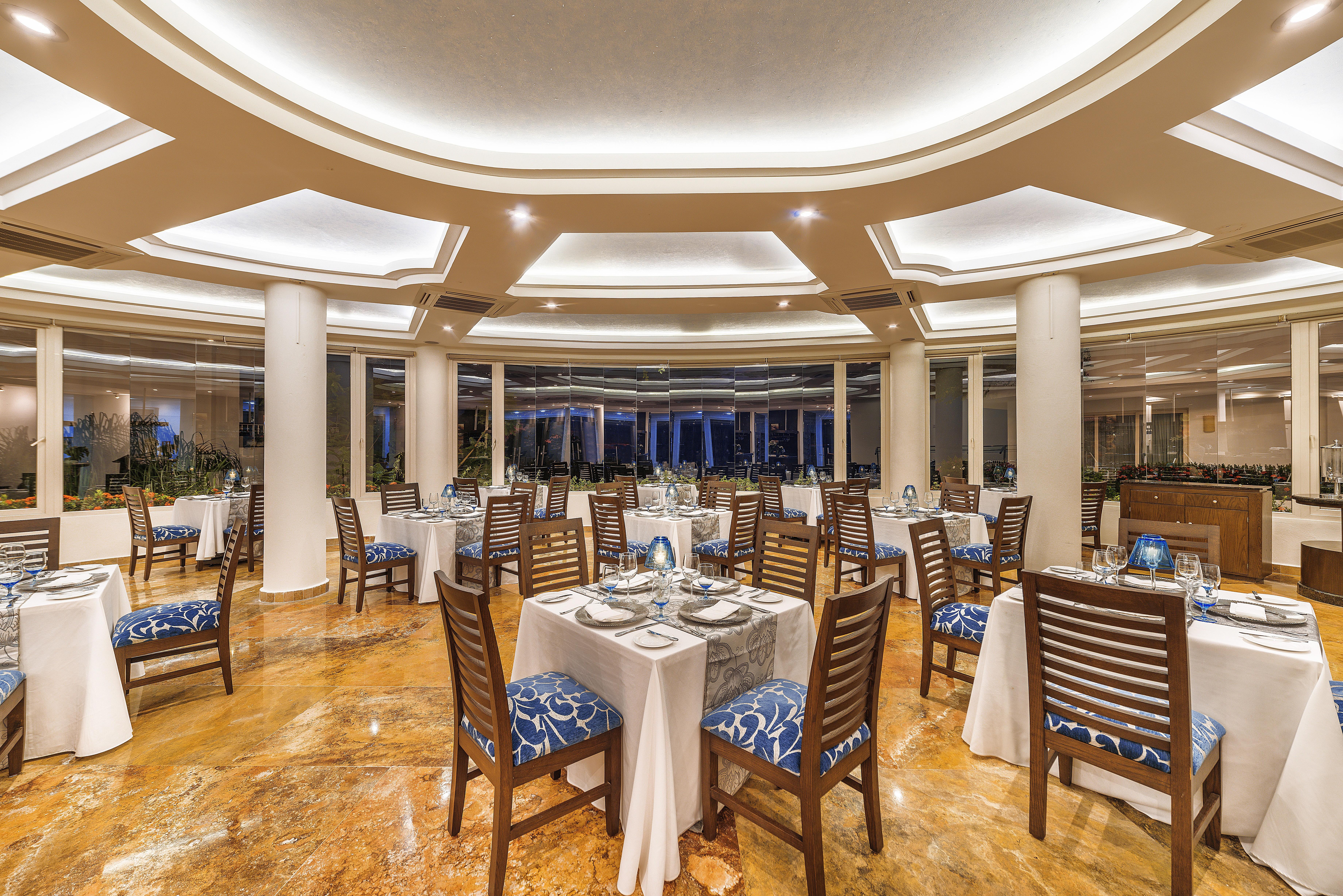 Grand Miramar All Luxury Suites & Residences (Adults Only) Пуэрто-Вальярта Экстерьер фото